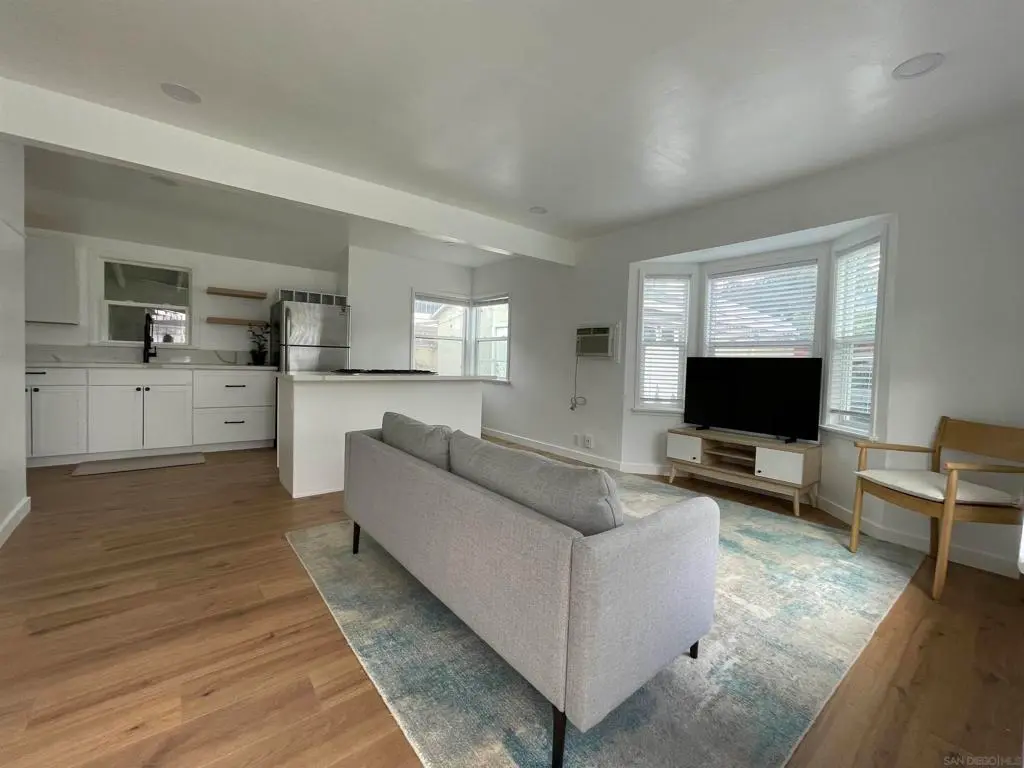 Residential Income for sale at 218 220 E Connecticut Ave, Vista, CA