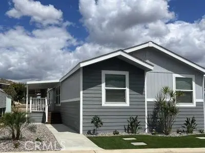 Manufactured In Park for sale at 4000 Pierce Street 124, Riverside, CA featuring 3 beds and 2 baths