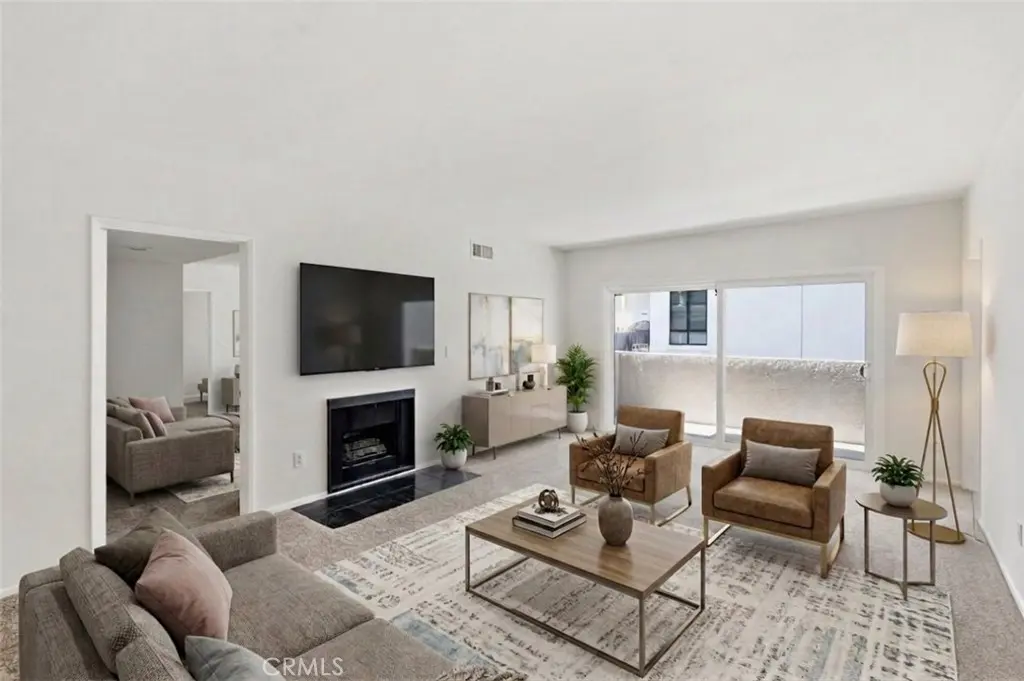 Condominium for sale at 3555 Keystone Avenue 15, Los Angeles, CA featuring 2 beds and 2 baths