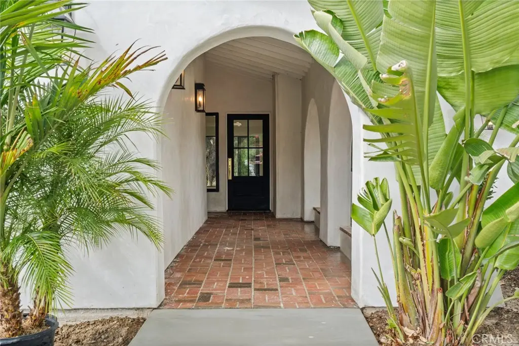 Single Family Residence for rent at 3549 Elm Drive, Calabasas, CA featuring 4 beds and 4 baths