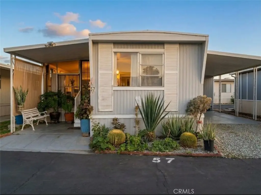 Manufactured In Park for sale at 999 S Santa Fe 57, San Jacinto, CA featuring 2 beds and 1 bath