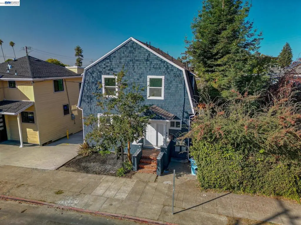 Duplex for sale at 1818 Milvia St, Berkeley, CA