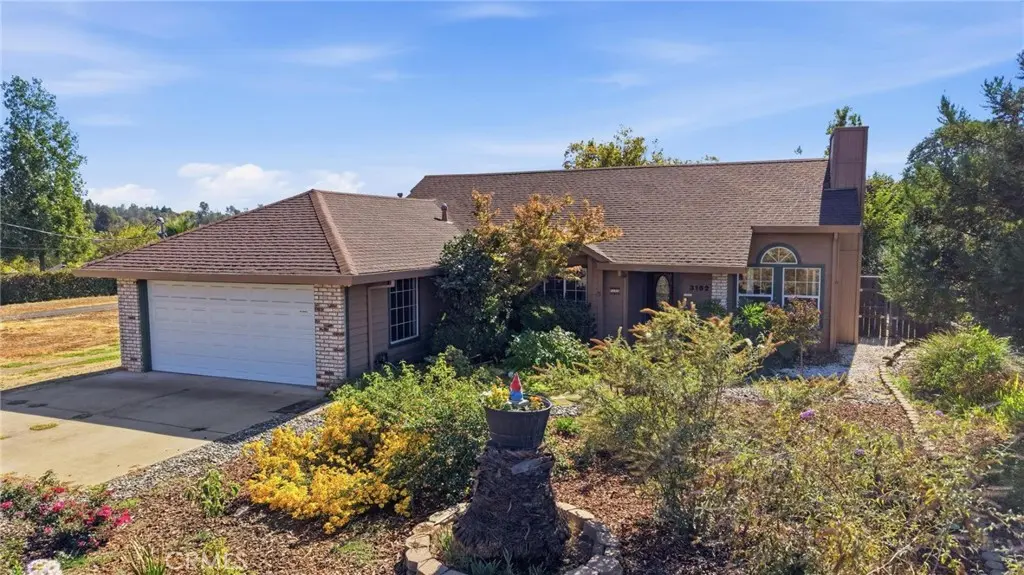 Single Family Residence for sale at 3182 Claremont Drive, Oroville, CA featuring 4 beds and 2 baths