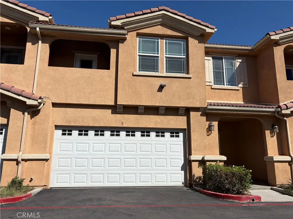 Townhouse for rent at 8185 Banana 3, Fontana, CA featuring 4 beds and 3 baths