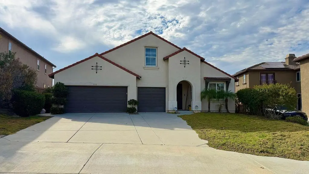 Single Family Residence for rent at 1113 Parkview Drive, Oceanside, CA featuring 4 beds and 3 baths