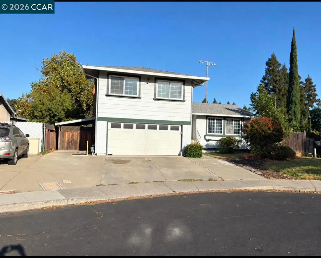 Single Family Residence for sale at 190 Huntington Drive, Vacaville, CA featuring 4 beds and 3 baths
