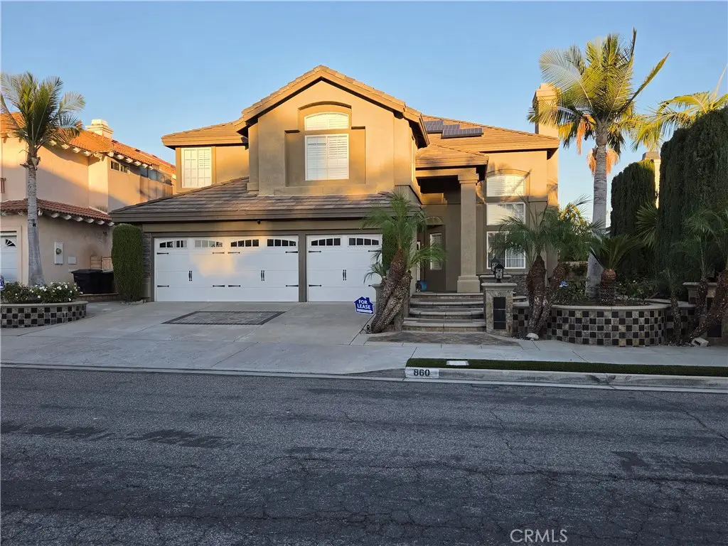 Single Family Residence for rent at 860 Hall, Placentia, CA featuring 5 beds and 3 baths