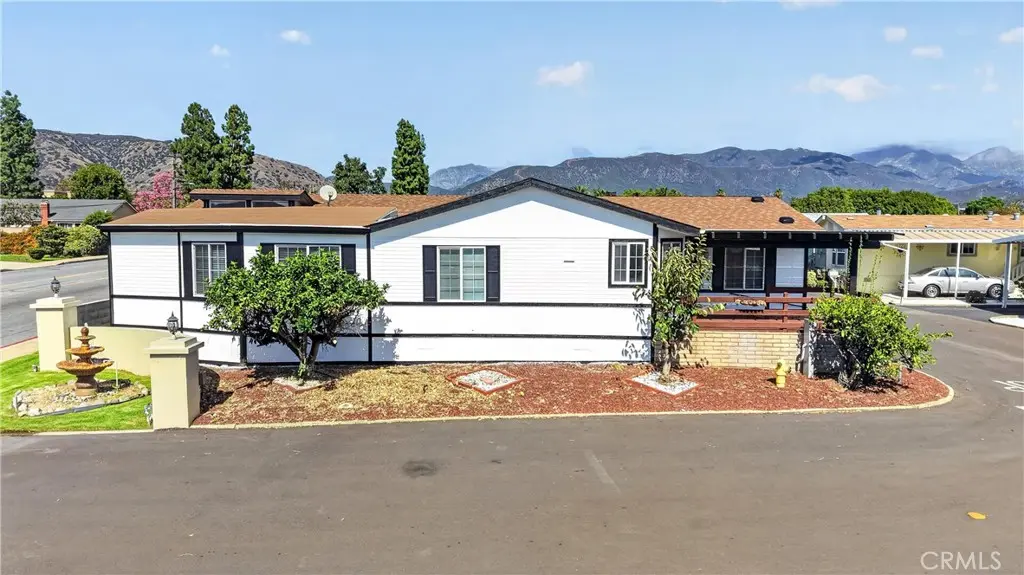 Manufactured In Park for sale at 3530 Damien Avenue 40, La Verne, CA featuring 3 beds and 2 baths