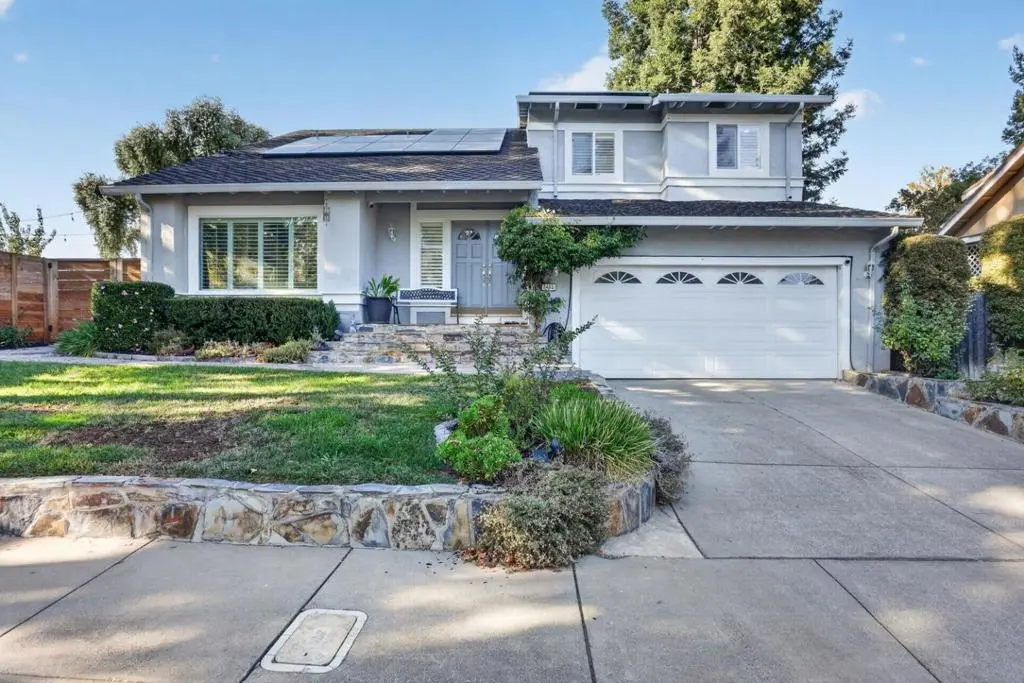Single Family Residence for sale at 7485 Sundrop Court, Pleasanton, CA featuring 4 beds and 3 baths