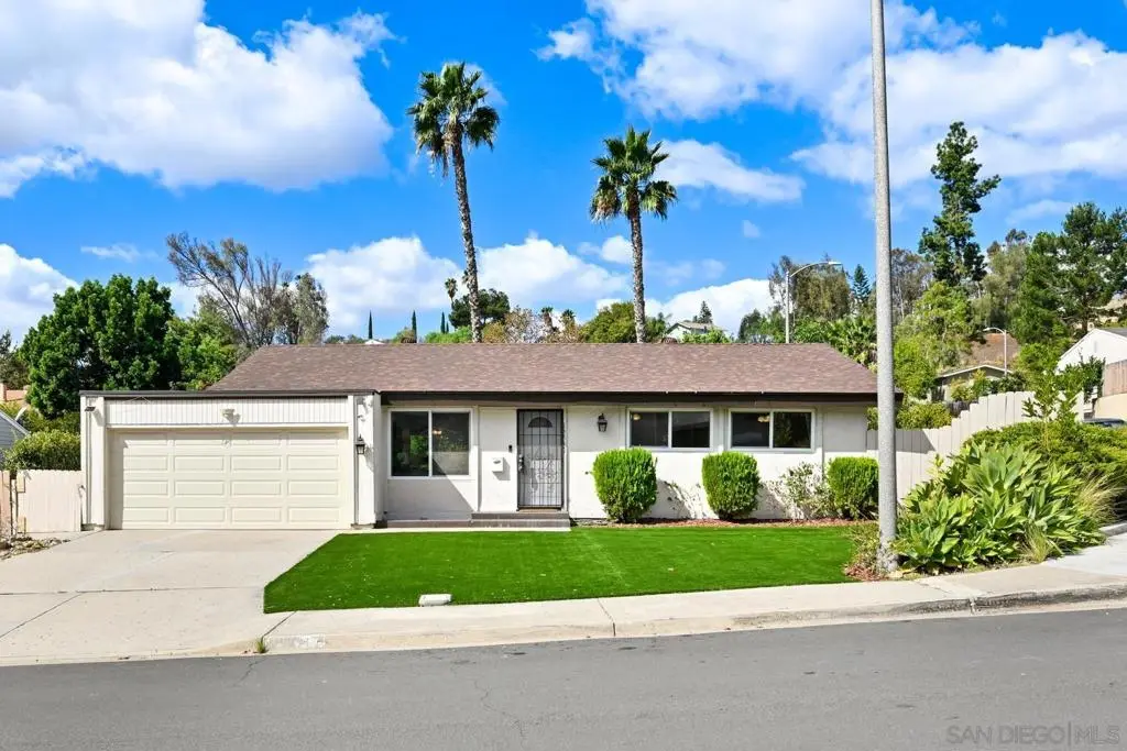 Single Family Residence for sale at 13530 Utopia, Poway, CA featuring 3 beds and 2 baths