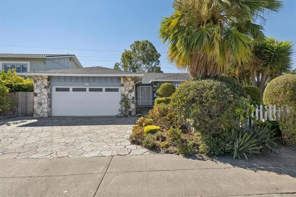 Single Family Residence for sale at 999 Lurline Drive, Foster City, CA featuring 2 beds and 2 baths
