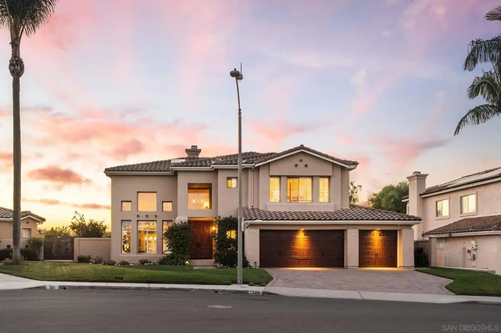 Single Family Residence for sale at 225 Borrego Ct, Oceanside, CA featuring 5 beds and 3 baths