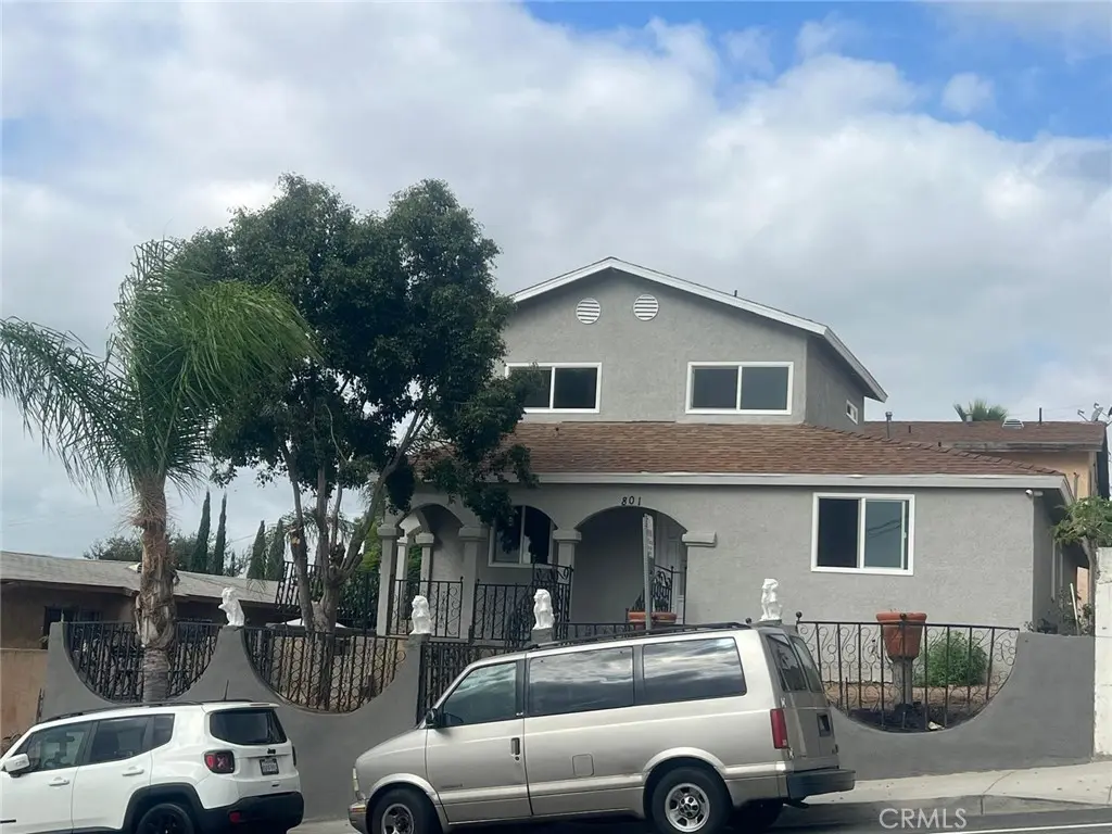 Duplex for sale at 801 N Hazard, Los Angeles, CA