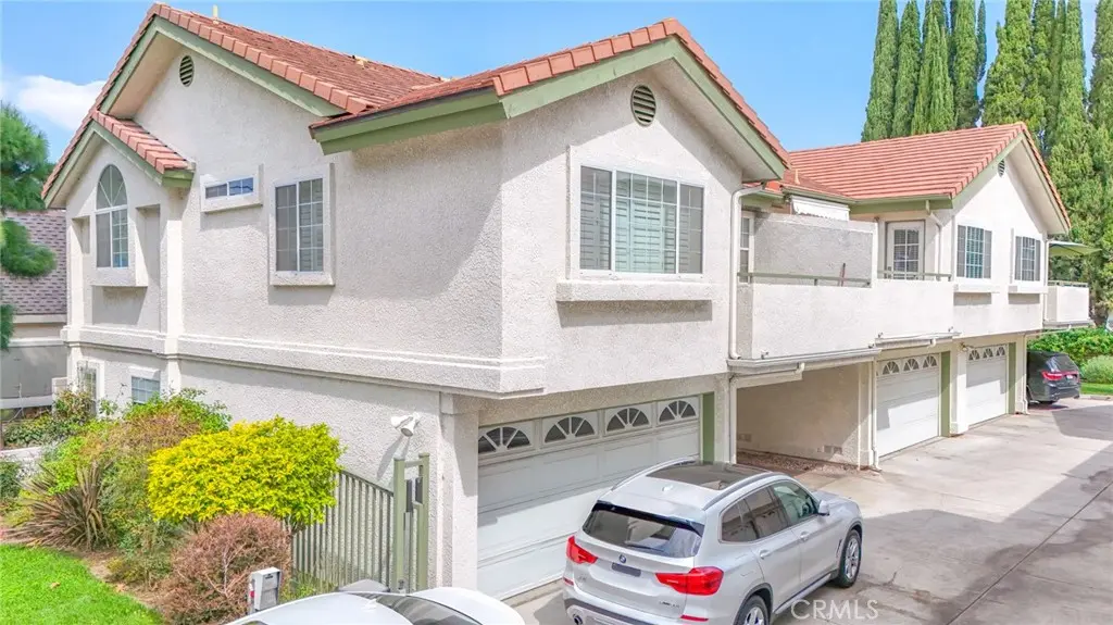 Condominium for sale at 9201 Florence 102, Downey, CA featuring 3 beds and 3 baths
