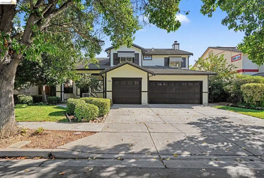 Single Family Residence for sale at 160 Malaga Way, Brentwood, CA featuring 4 beds and 3 baths