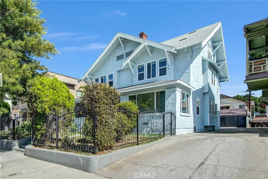 Duplex for sale at 2924 S Normandie, Los Angeles, CA