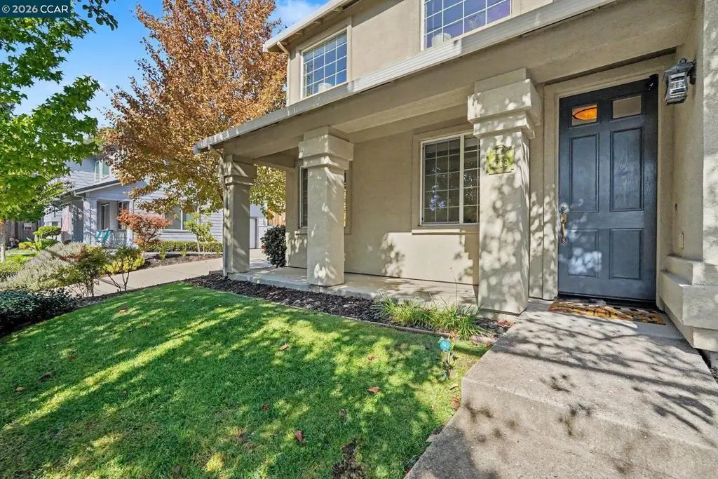 Single Family Residence for sale at 4209 Alhambra Way, Martinez, CA featuring 4 beds and 3 baths