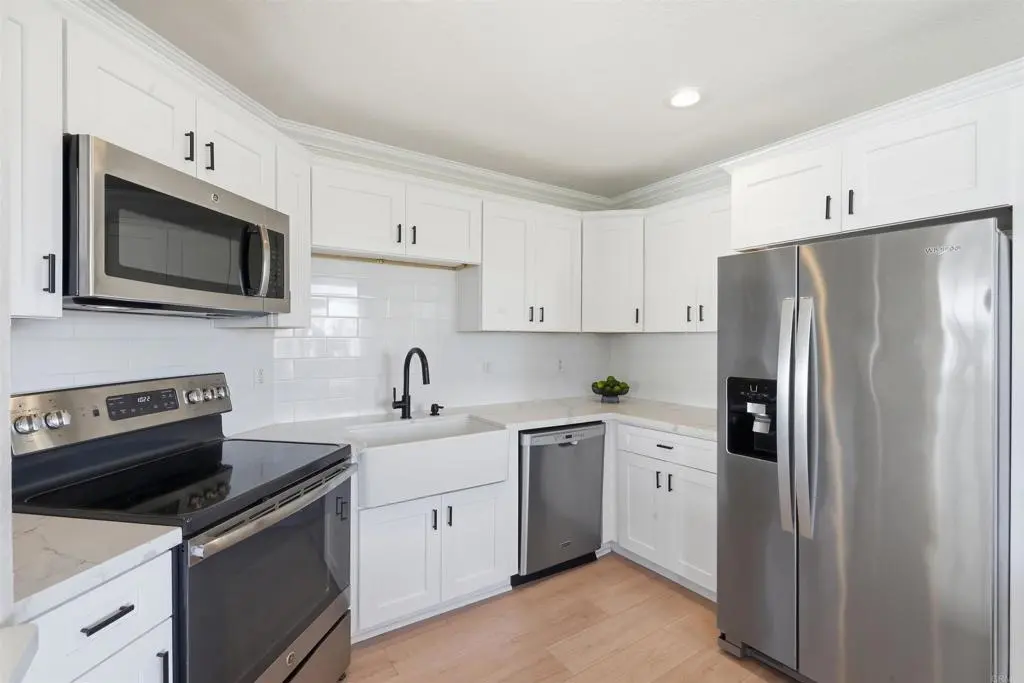 Condominium for sale at 3475 Paseo De Brisas 41, Oceanside, CA featuring 1 bed and 1 bath