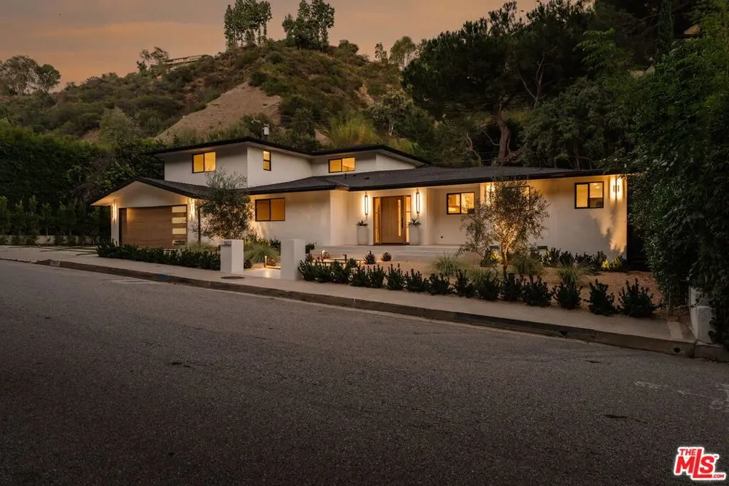 Single Family Residence for sale at 1902 Roscomare Road, Los Angeles, CA featuring 5 beds and 4 baths