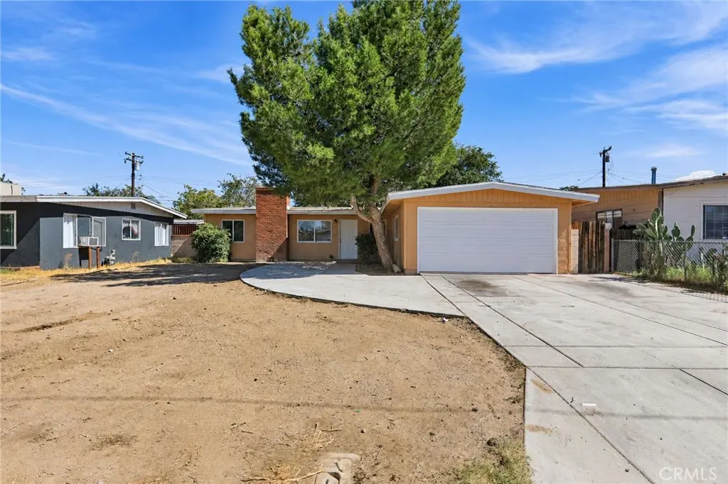 Single Family Residence for sale at 38726 Sumac, Palmdale, CA featuring 3 beds and 1 bath