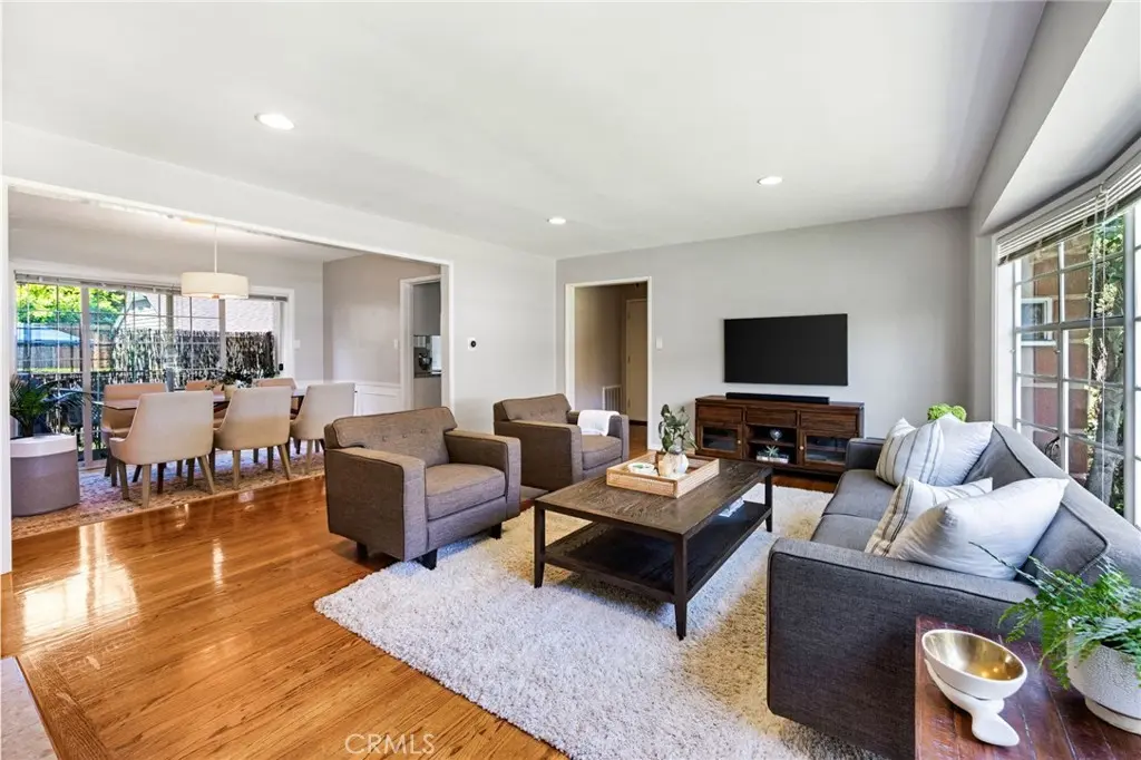 Condominium for sale at 939 N Glendale Avenue 1, Glendale, CA featuring 2 beds and 2 baths