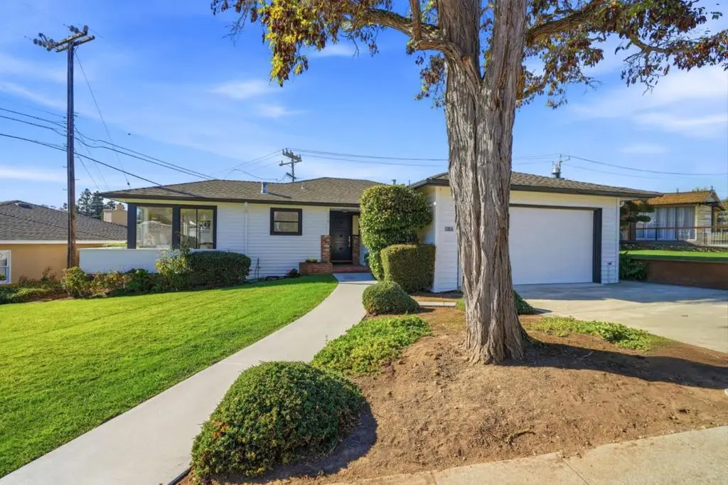 Single Family Residence for sale at 1314 Woodland Drive, San Mateo, CA featuring 2 beds and 2 baths