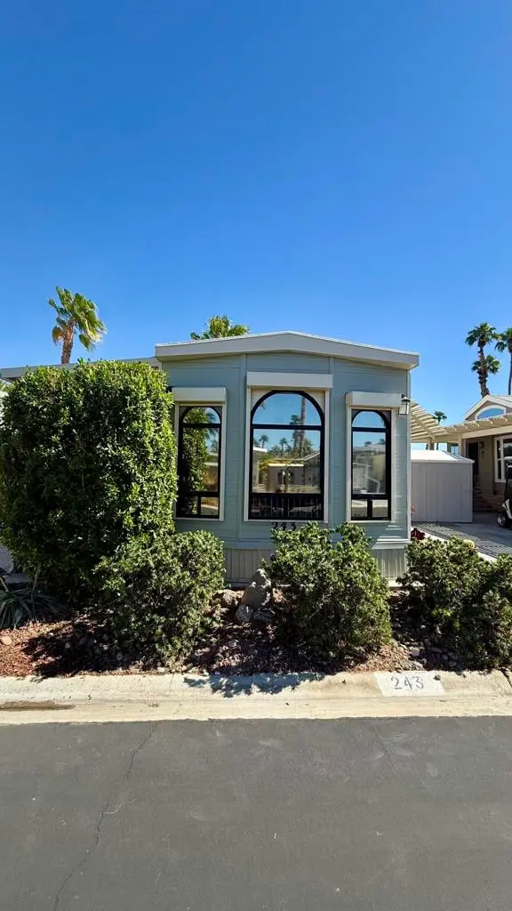 Manufactured In Park for sale at 81620 Avenue 49 243b, Indio, CA featuring 1 bed and 1 bath
