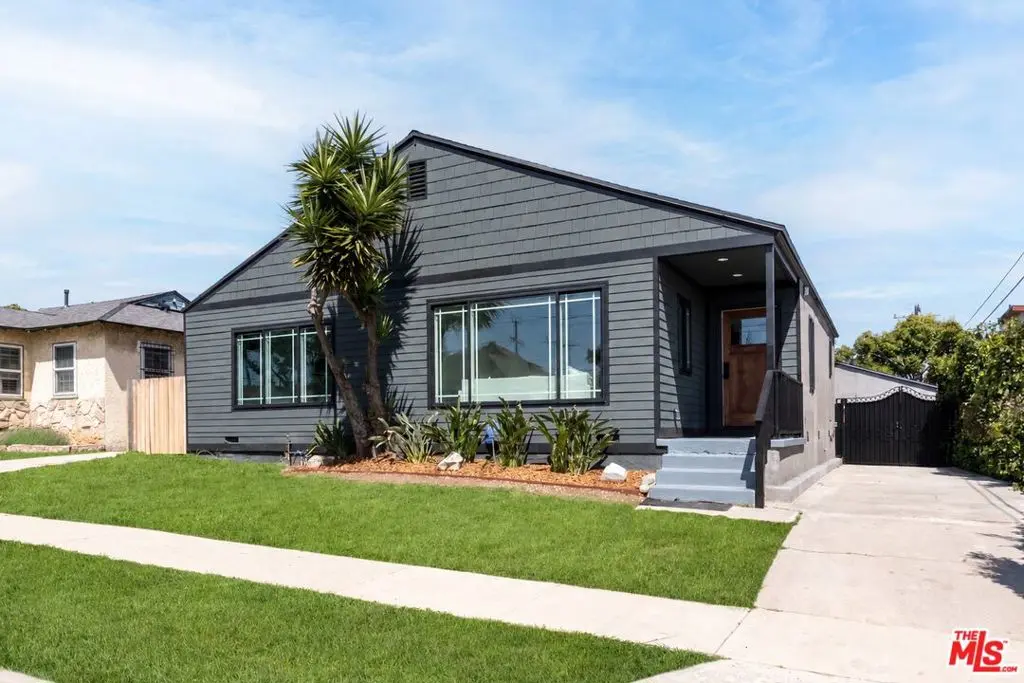 Single Family Residence for sale at 10516 Cimarron Street, Los Angeles, CA featuring 3 beds and 3 baths