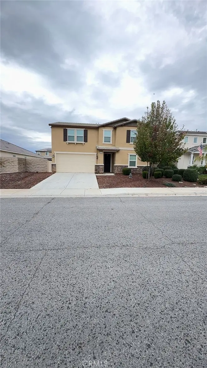 Single Family Residence for rent at 31565 Tudor Court, Menifee, CA featuring 4 beds and 3 baths