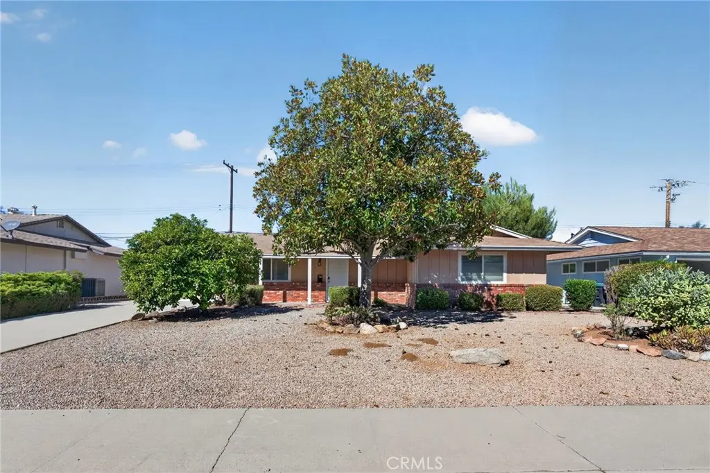 Single Family Residence for sale at 25890 Ridgemoor, Menifee, CA featuring 2 beds and 2 baths