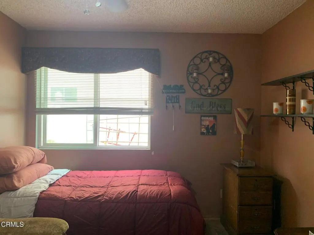 Rooming House for rent at 931 Devilfish Drive, Oxnard, CA featuring 1 bed and 1 bath