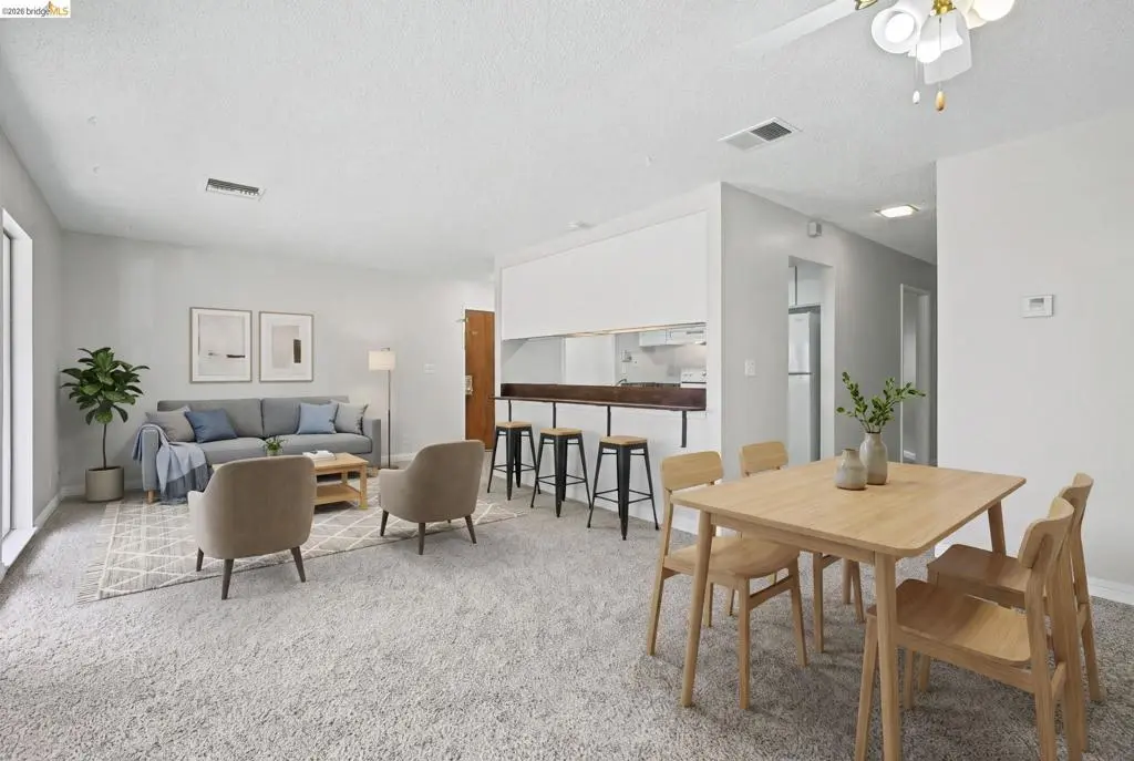 Condominium for sale at 2400 Horizon Ln 146, Antioch, CA featuring 2 beds and 1 bath