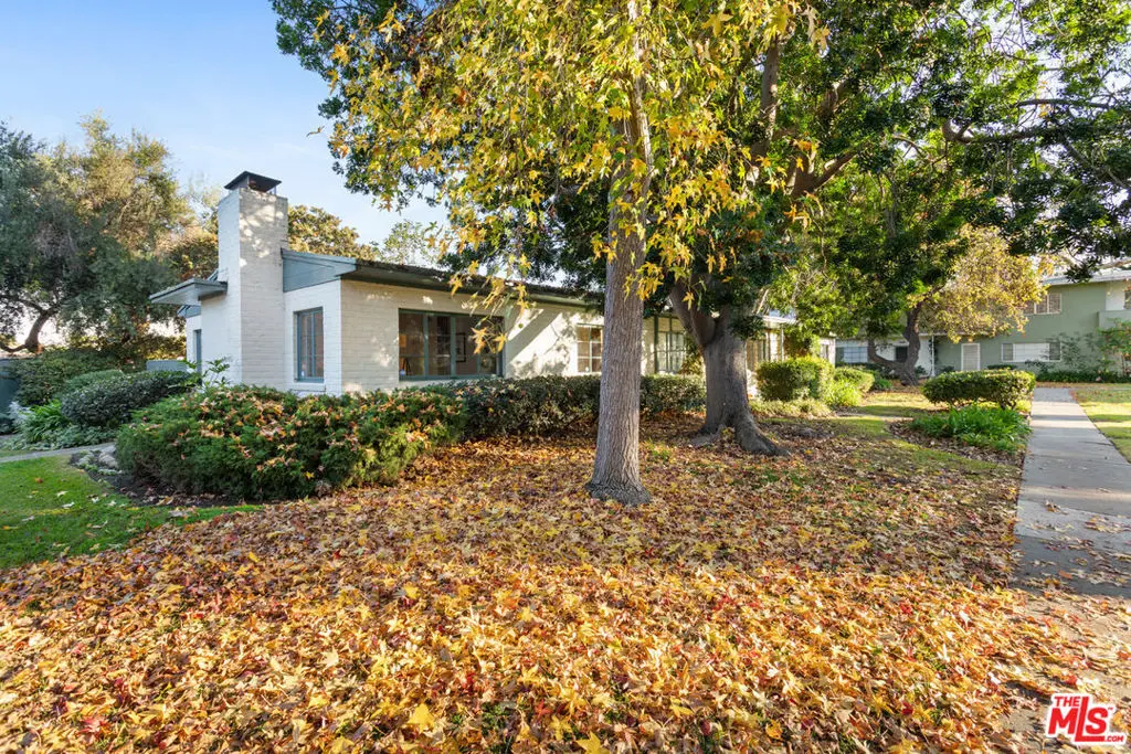 Condominium for sale at 5112 Village, Los Angeles, CA featuring 1 bed and 1 bath