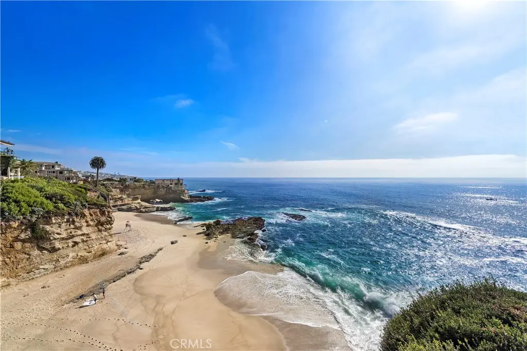 Condominium for sale at 31561 Table Rock Drive 202, Laguna Beach, CA featuring 2 beds and 2 baths
