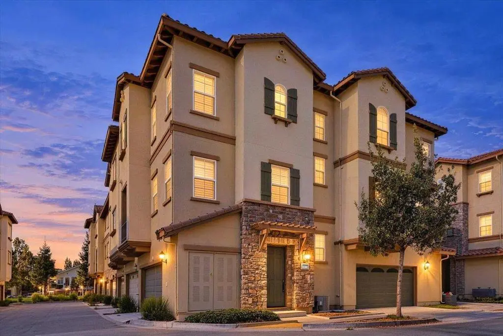 Townhouse for sale at 2037 Agave Way, San Jose, CA featuring 2 beds and 3 baths