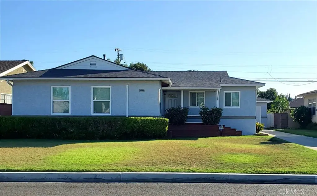 Single Family Residence for rent at 7502 Fostoria Street, Downey, CA featuring 3 beds and 1 bath