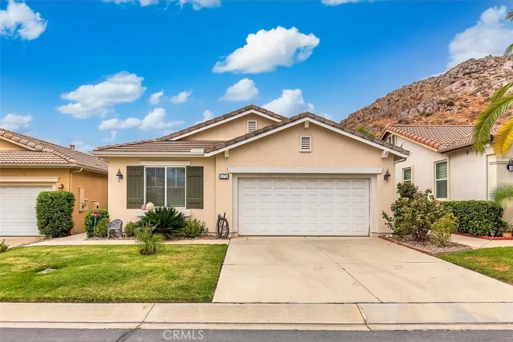 Single Family Residence for sale at 175 Lehman, Hemet, CA featuring 3 beds and 2 baths