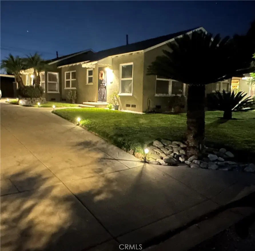 Duplex for rent at 507 S Lincoln Place, Monrovia, CA featuring 2 beds and 1 bath