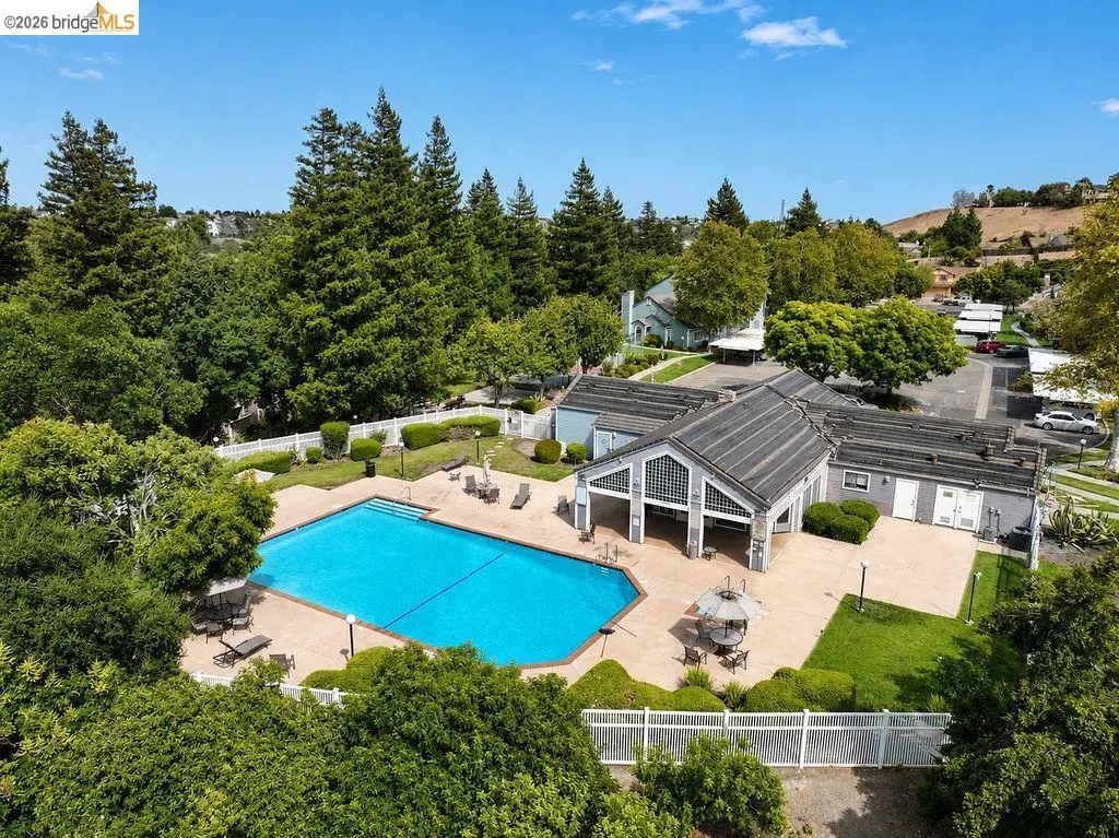 Condominium for sale at 2712 Harvest Ln 194, Antioch, CA featuring 2 beds and 2 baths