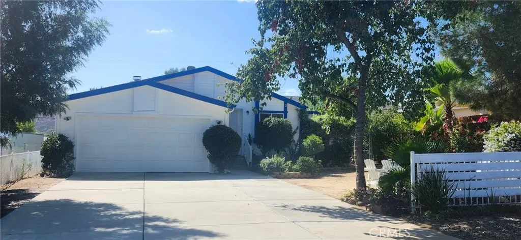 Manufactured On Land for sale at 23781 Casa Bonita Ave, Menifee, CA featuring 3 beds and 2 baths