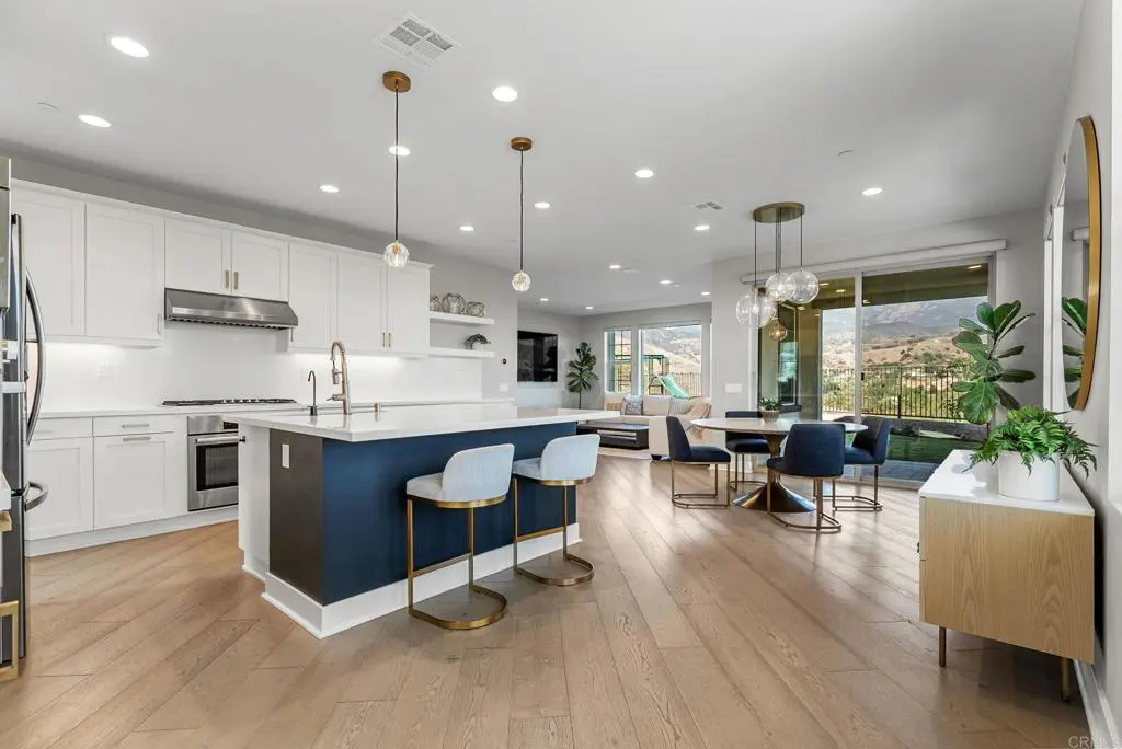 Single Family Residence for sale at 1832 Aliso Canyon Dr, Lake Forest, CA featuring 5 beds and 4 baths