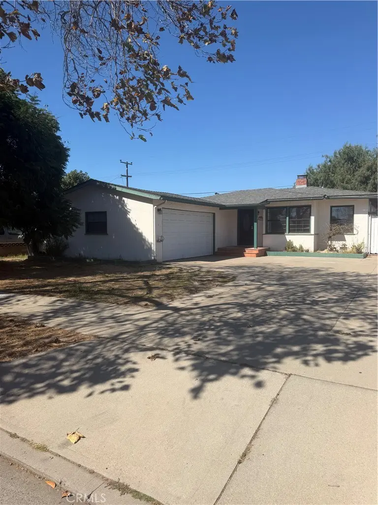 Single Family Residence for sale at 537 E Mariposa, Santa Maria, CA featuring 2 beds and 1 bath