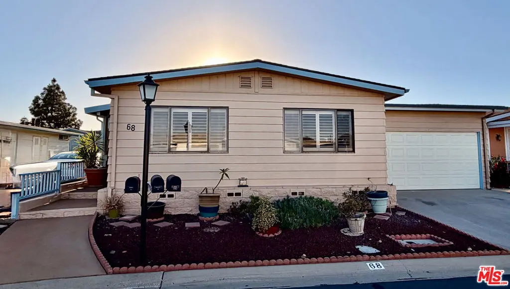 Manufactured In Park for sale at 68 Poinsettia Gardens Drive 68, Ventura, CA featuring 2 beds and 2 baths