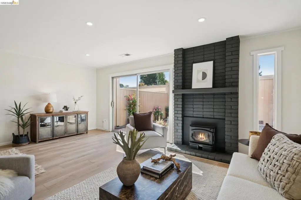Townhouse for sale at 3153 Gilbert, Alameda, CA featuring 3 beds and 2 baths