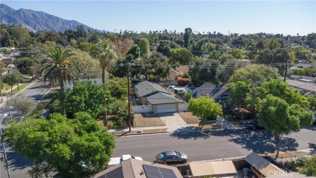 Single Family Residence for sale at 1914 Mentone, Pasadena, CA featuring 4 beds and 2 baths