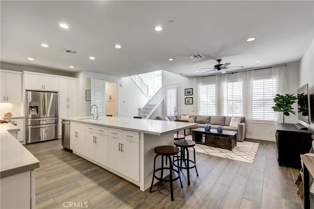Condominium for rent at 47 Prominence, Lake Forest, CA featuring 3 beds and 3 baths