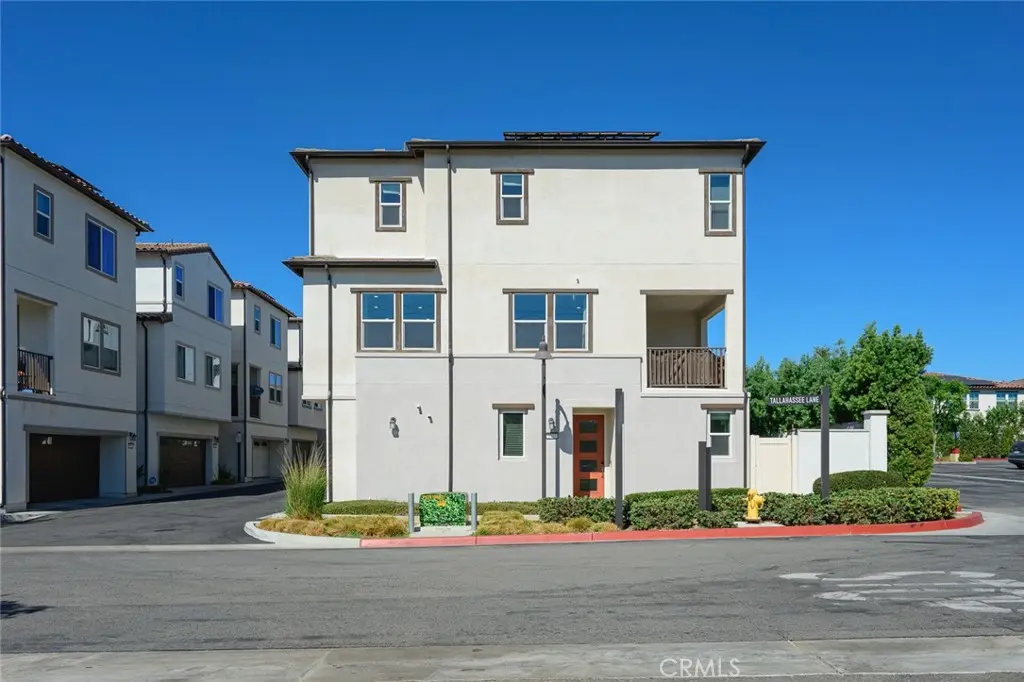 Single Family Residence for sale at 3037 Tallahassee, Simi Valley, CA featuring 3 beds and 4 baths