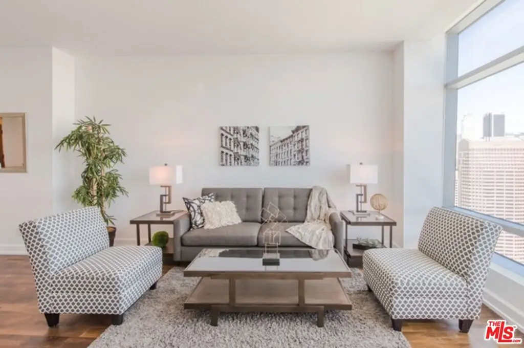 Condominium for sale at 900 W Olympic Boulevard 39E, Los Angeles, CA featuring 1 bed and 2 baths