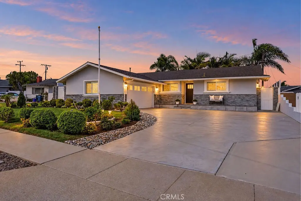 Single Family Residence for sale at 8391 Enfield Circle, Huntington Beach, CA featuring 3 beds and 2 baths