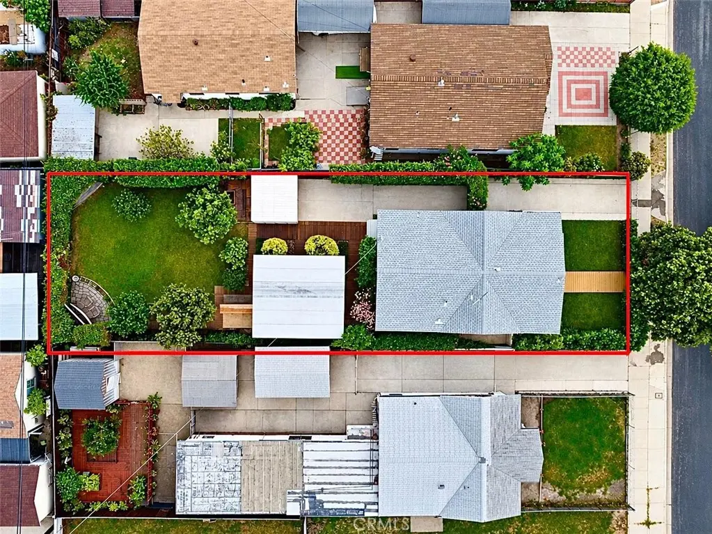 Single Family Residence for sale at 1115 E 105th Street, Los Angeles, CA featuring 3 beds and 1 bath